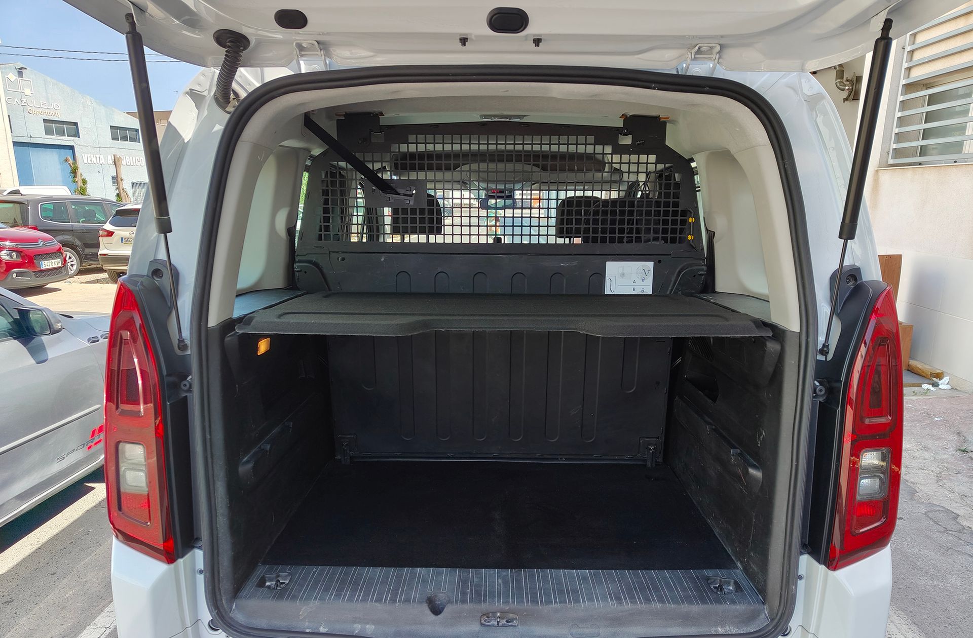 Opel Combo 1.5 Td - foto 16