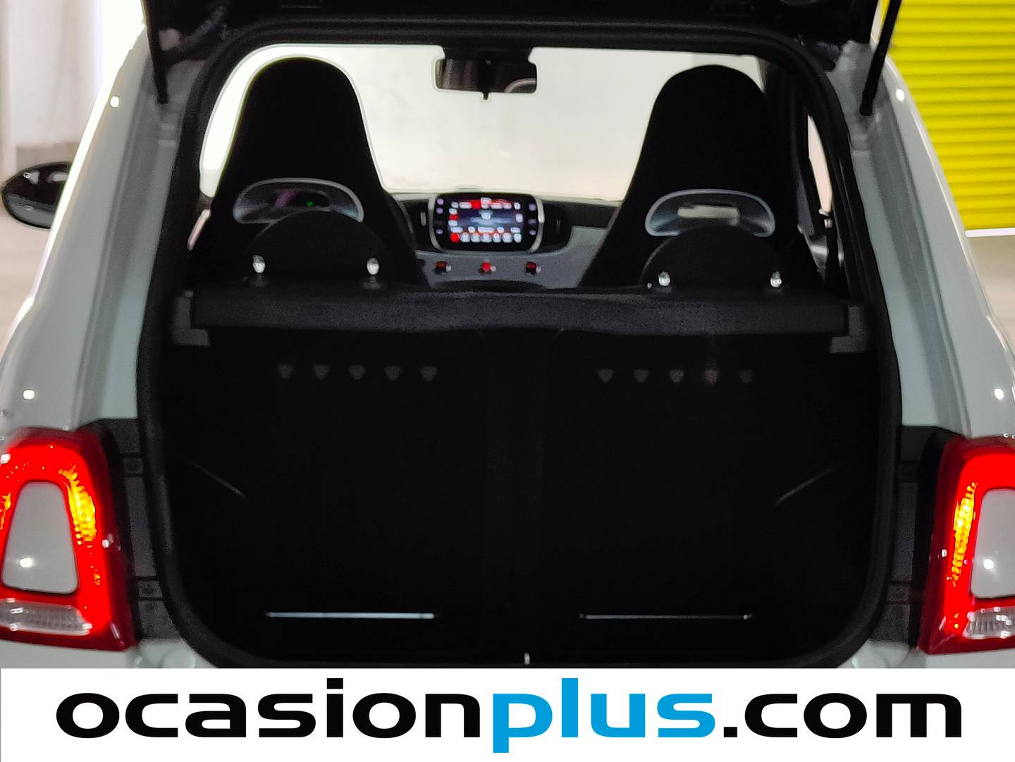 Foto Abarth 500 Abarth 500 1.4 16v T-Jet 595  (145 CV)