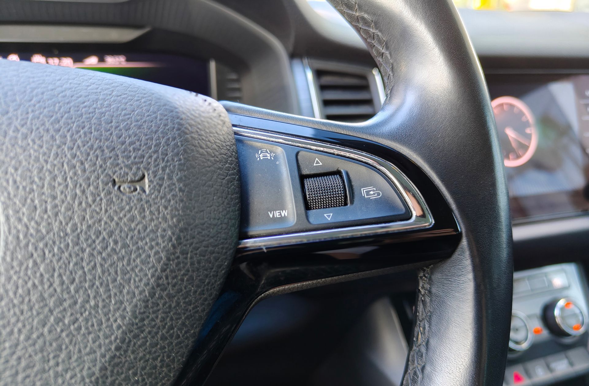 Škoda Kodiaq 1.5 TSI Ambition 4x2 DSG - foto 31