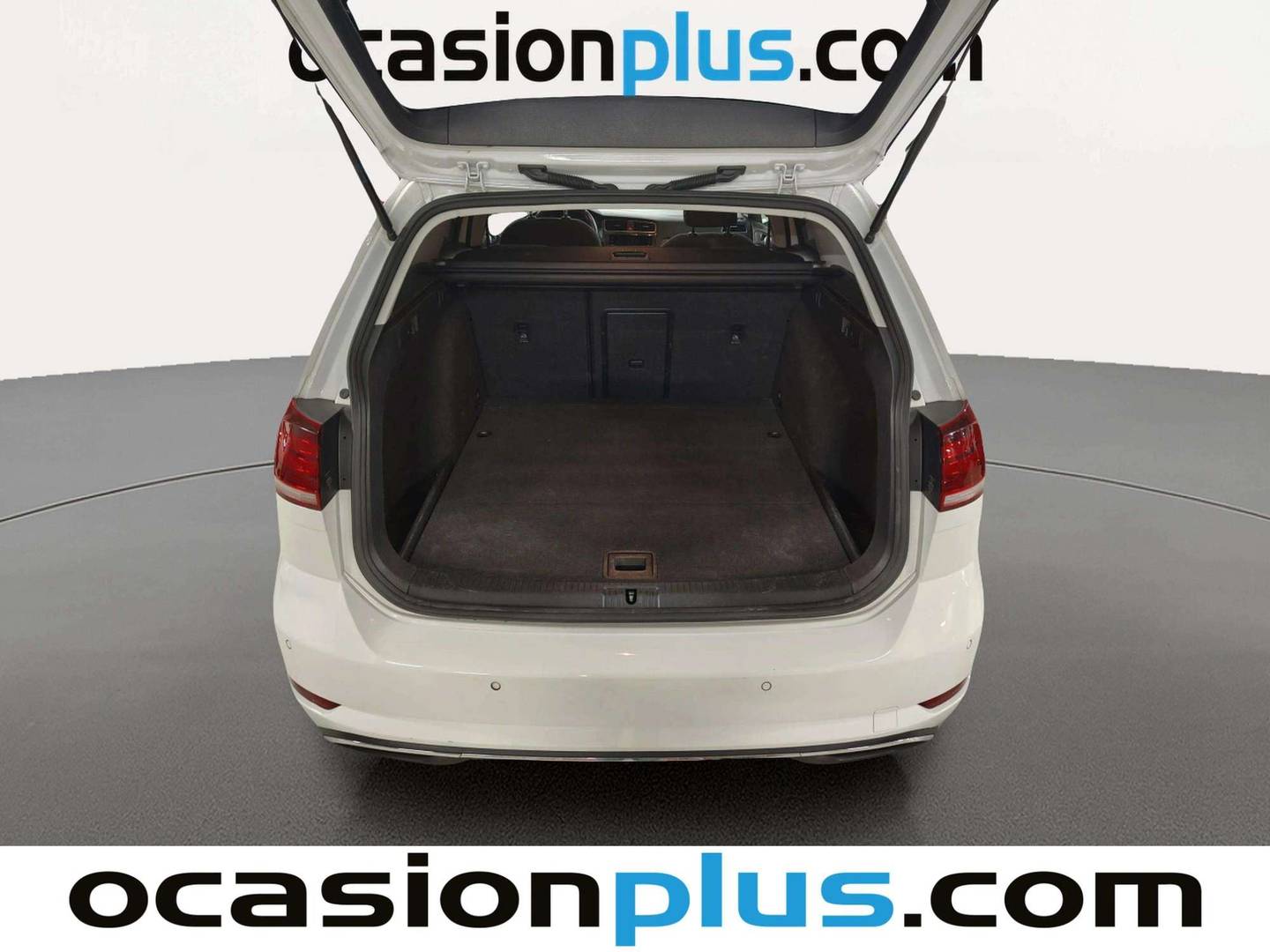 Fotos maletero Volkswagen Golf Volkswagen Golf Variant Advance 1.4 TSI (125 CV) DSG
