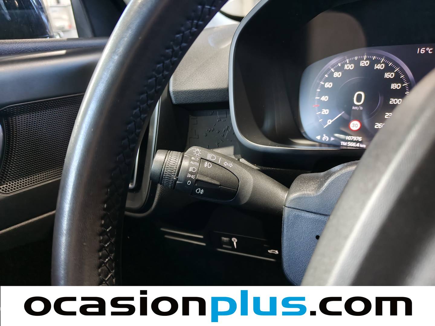 Volvo XC40 Volvo XC40 T2 Momentum Core (129 CV) de segunda mano