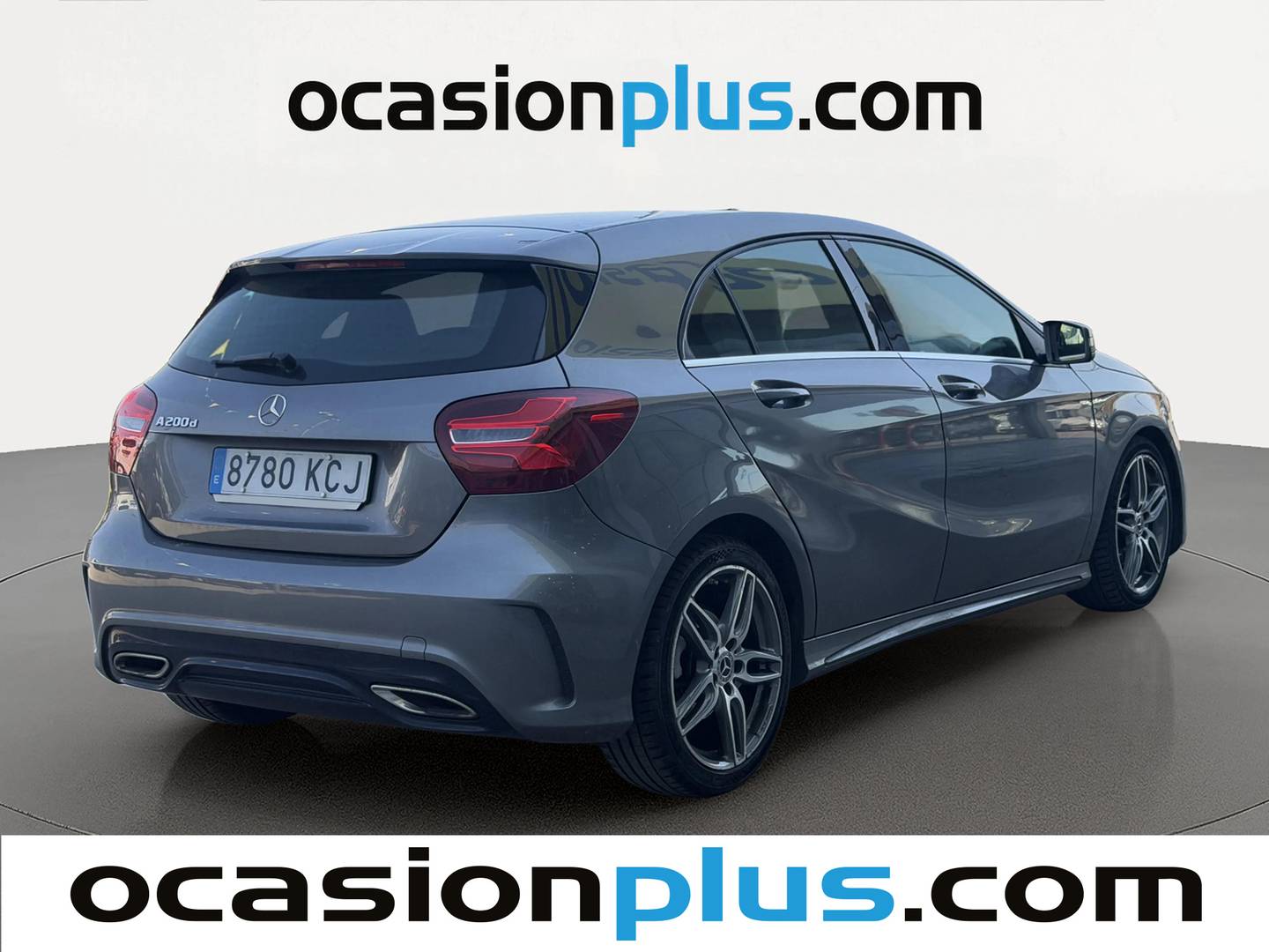 Foto trasera Mercedes Clase A Mercedes Clase A 200 d (136 CV) Pack AMG derecha