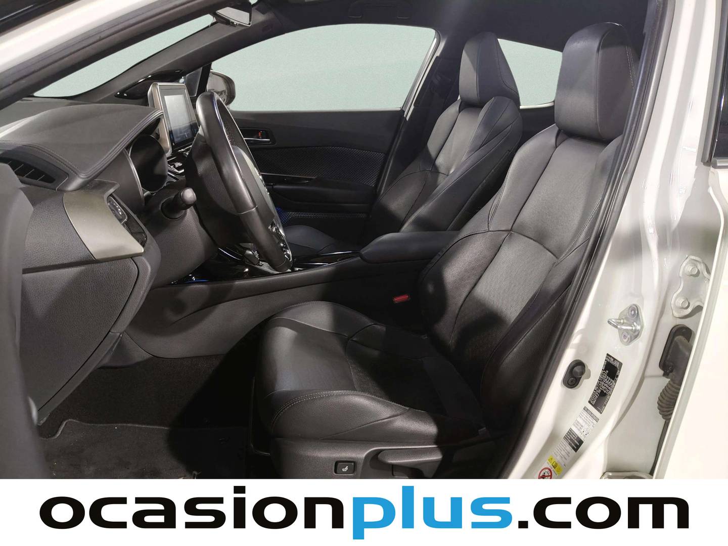 Foto asientos delanteros Toyota C-HR Toyota C-HR 1.8 125H Dynamic Plus (122 CV)