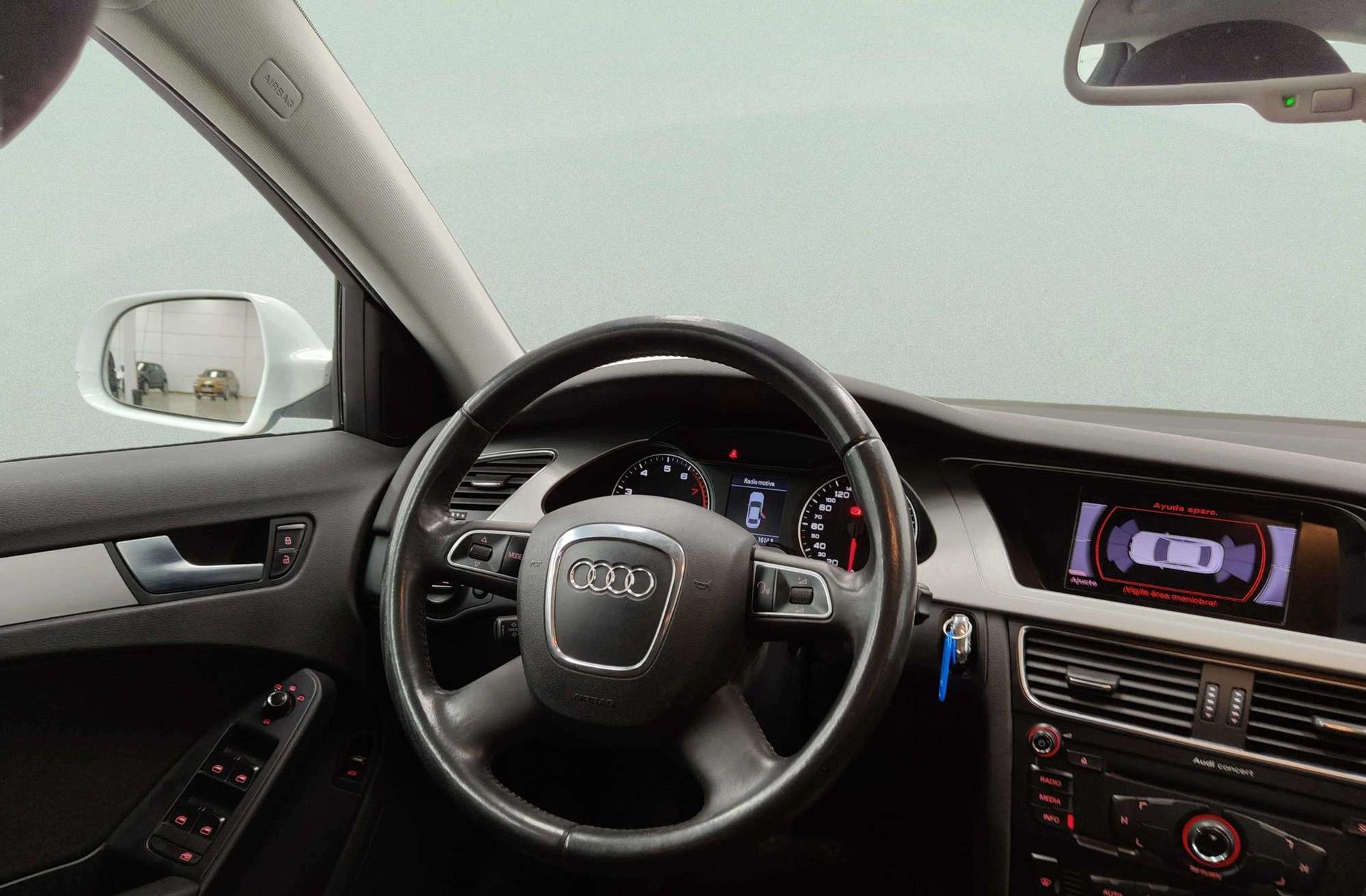 Audi A4 2.0 TFSI multitronic - foto 25
