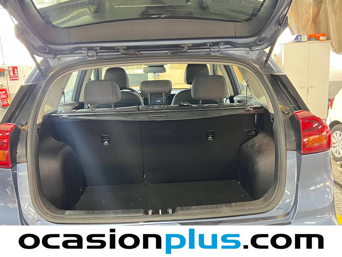 Foto KIA Niro Kia Niro 1.6 GDi HEV Concept (141 CV)