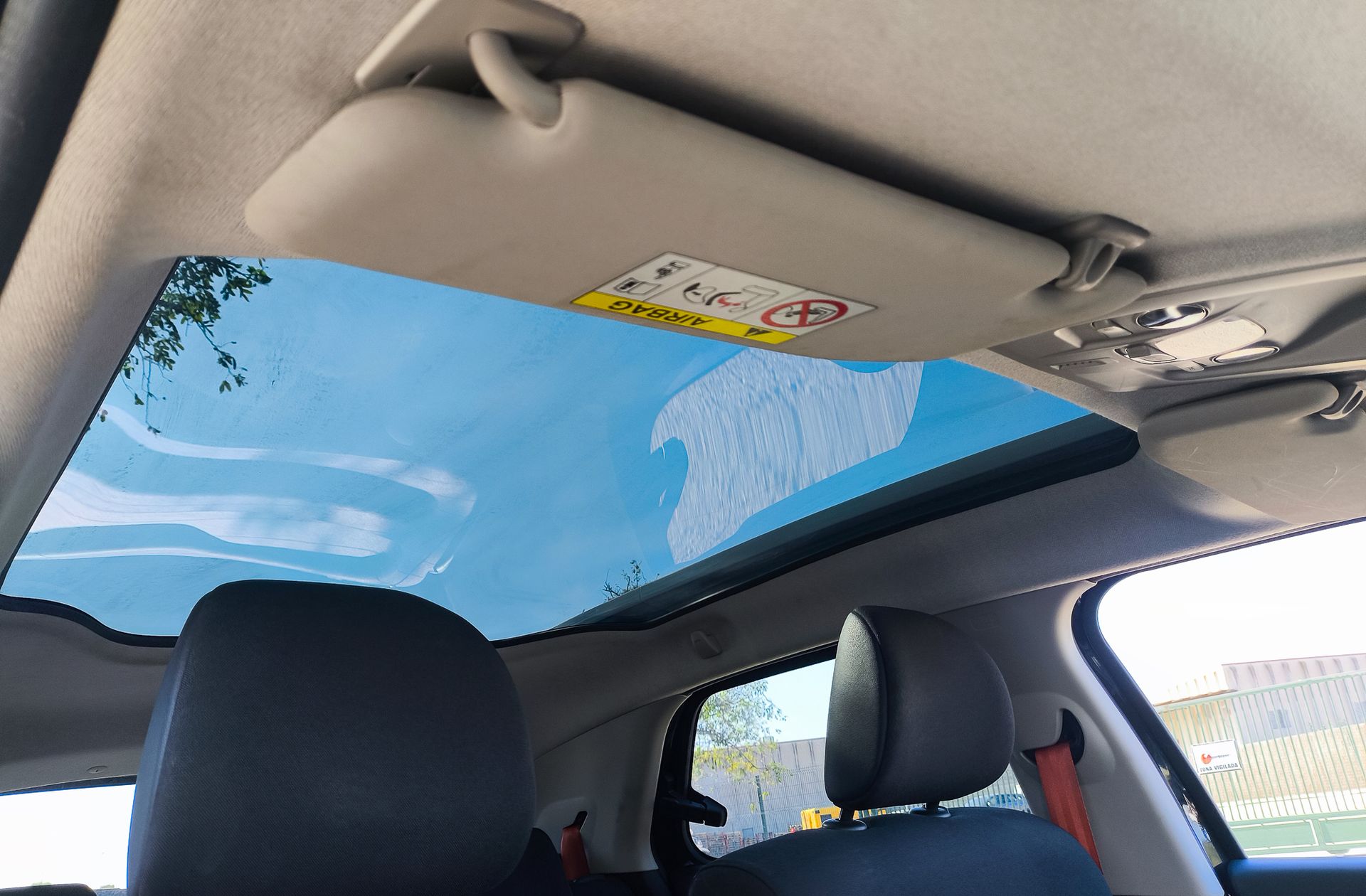 Citroën C4 Cactus PureTech 110 Rip Curl - foto 6