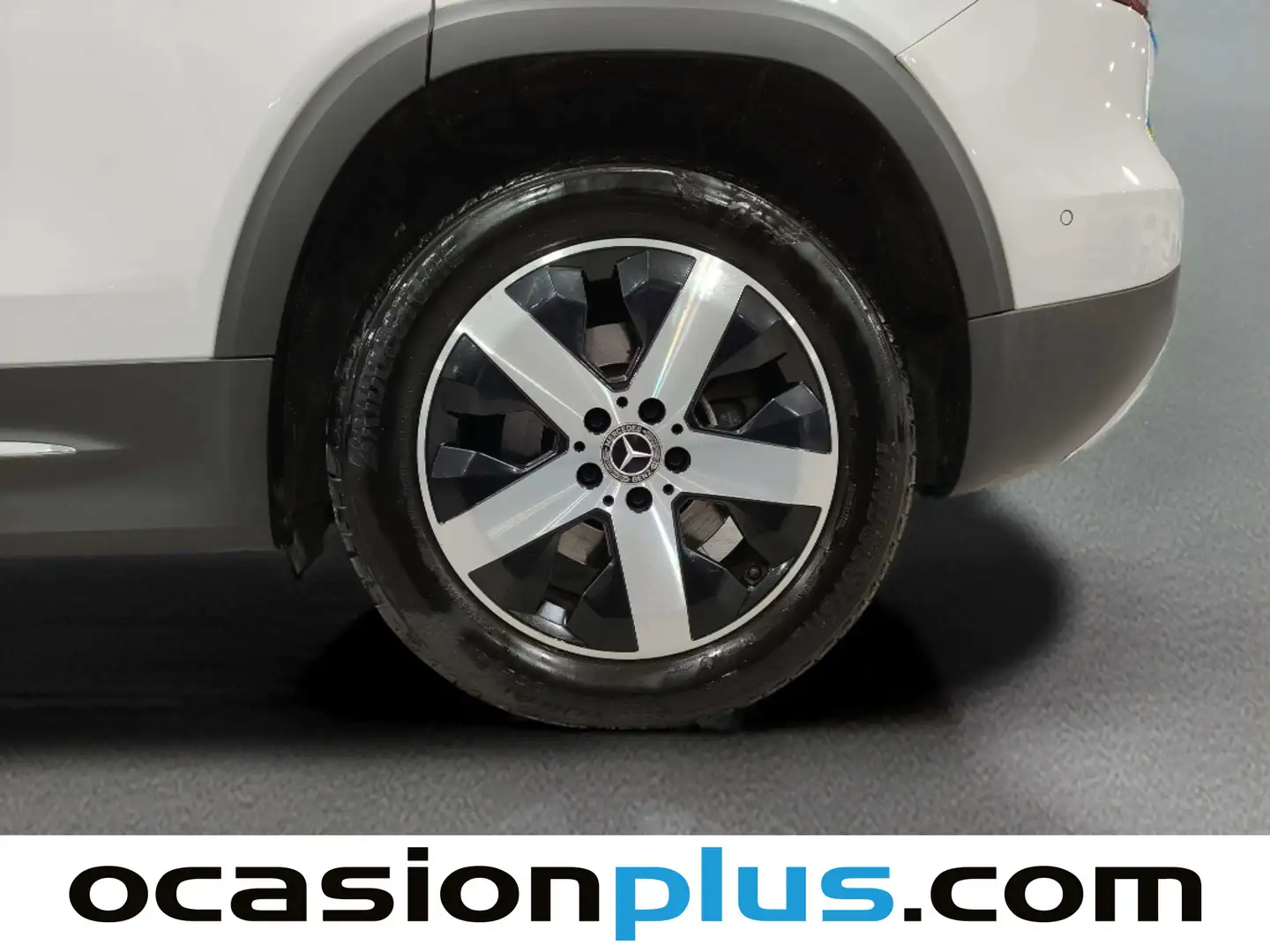 Foto Mercedes GLB Mercedes-Benz GLB 220 D 4Matic DCT (190 CV)