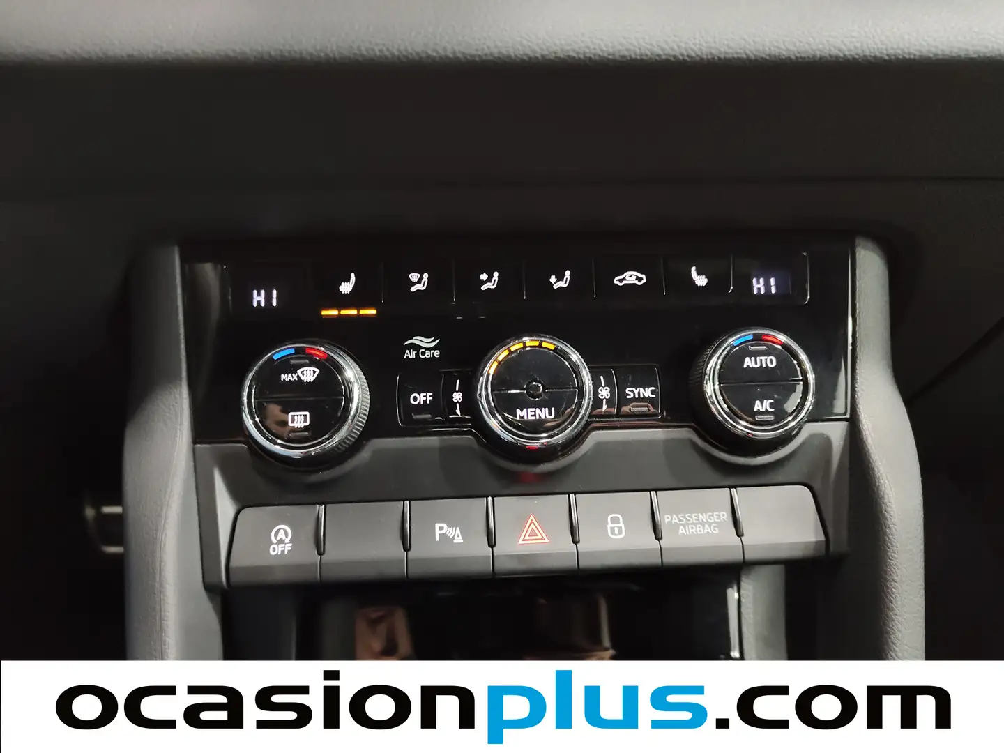 Foto Skoda Karoq Skoda Karoq 1.5 TSI ACT Sportline DSG (150 CV)