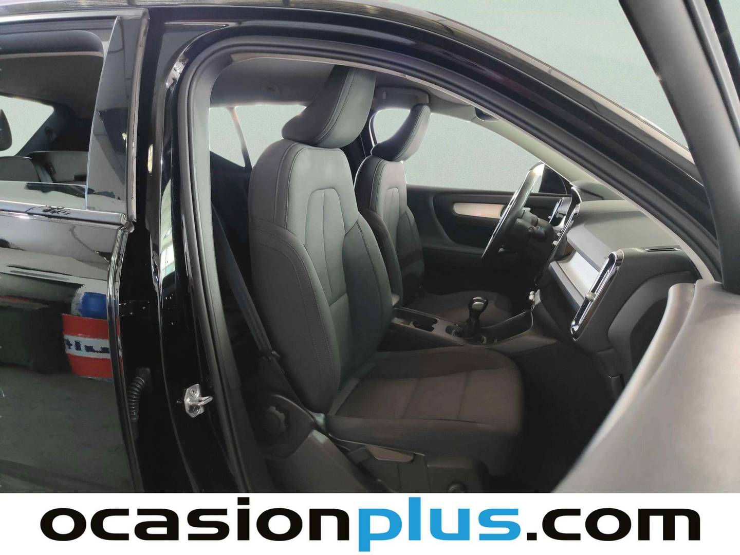 Volvo XC40 Volvo XC40 T3 Business Plus (163 CV) gasolina