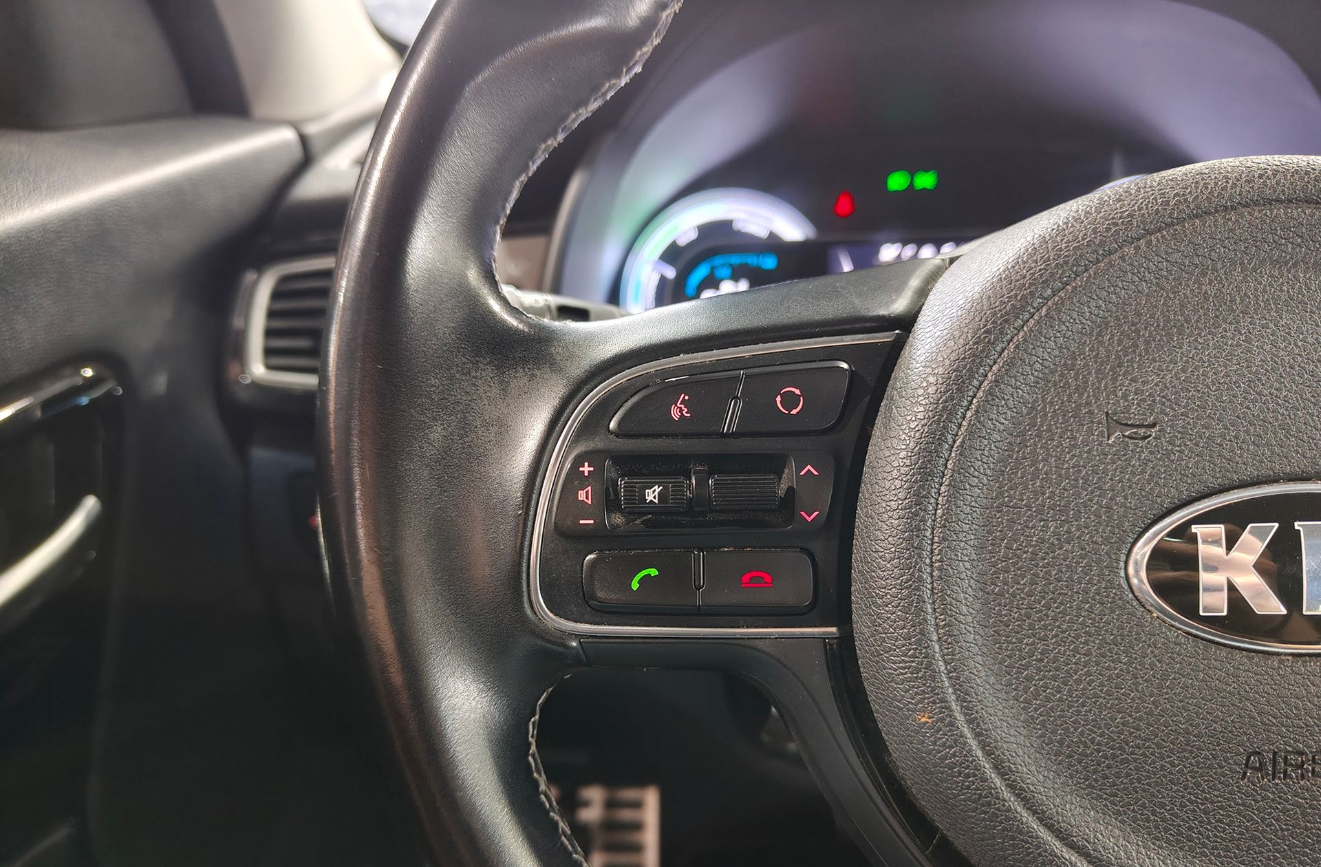 Kia Niro 1.6 GDi HEV Híbrido Emotion - foto 24