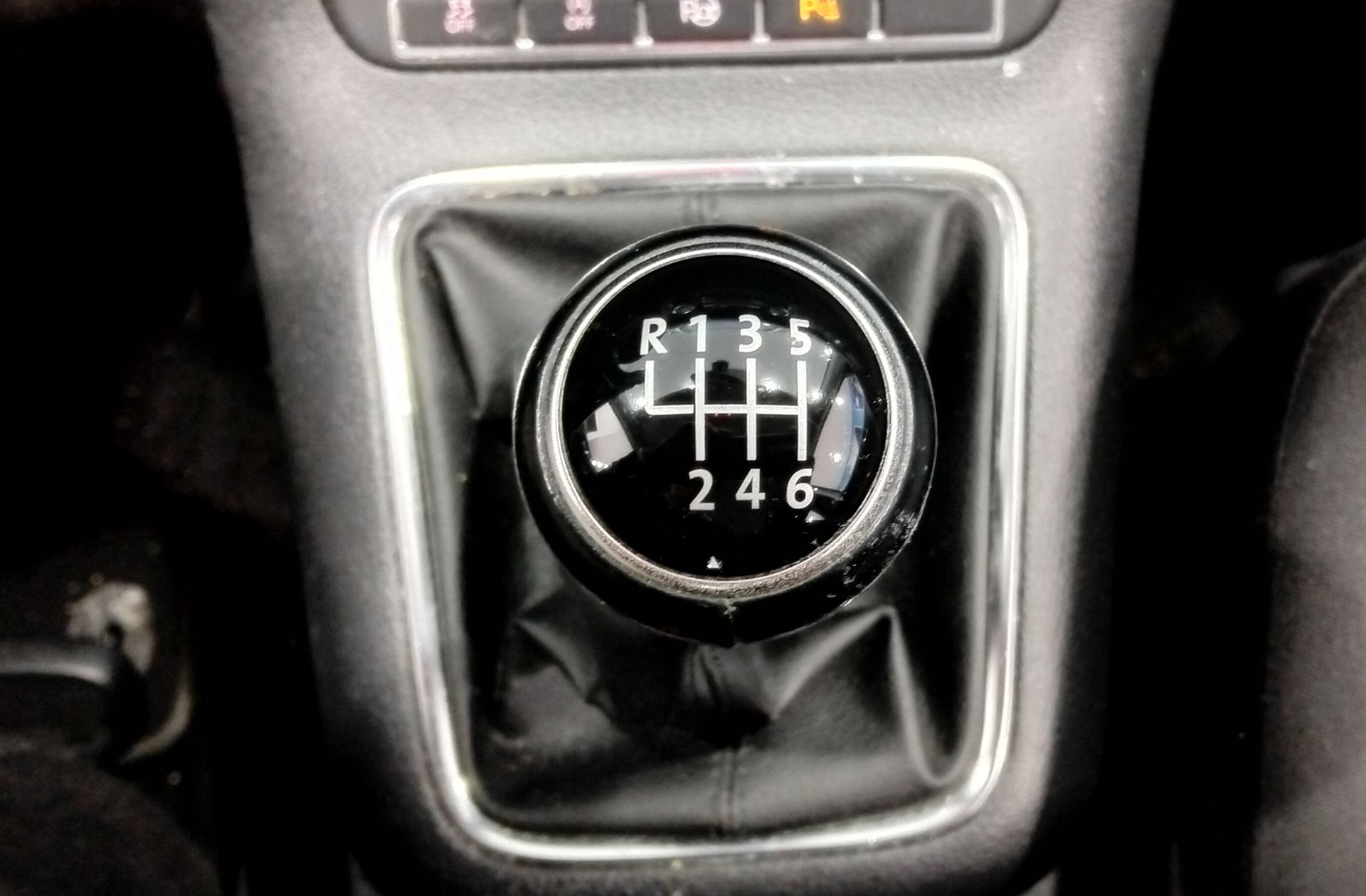 Volkswagen Tiguan Advance 2.0 TDI BMT Front Drive - foto 5