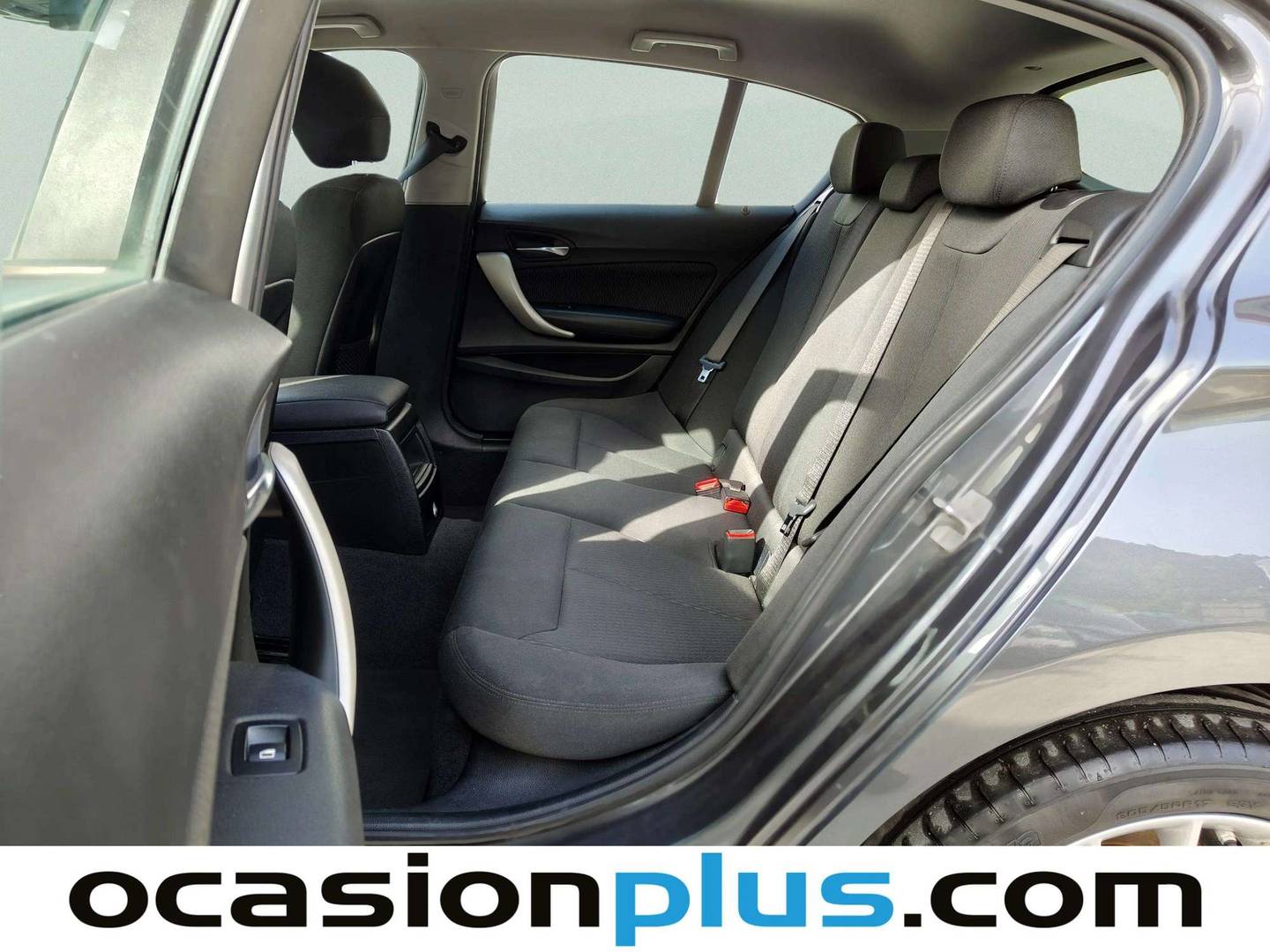 Foto asientos traseros BMW Serie 1 BMW Serie 1 116d (116 CV)