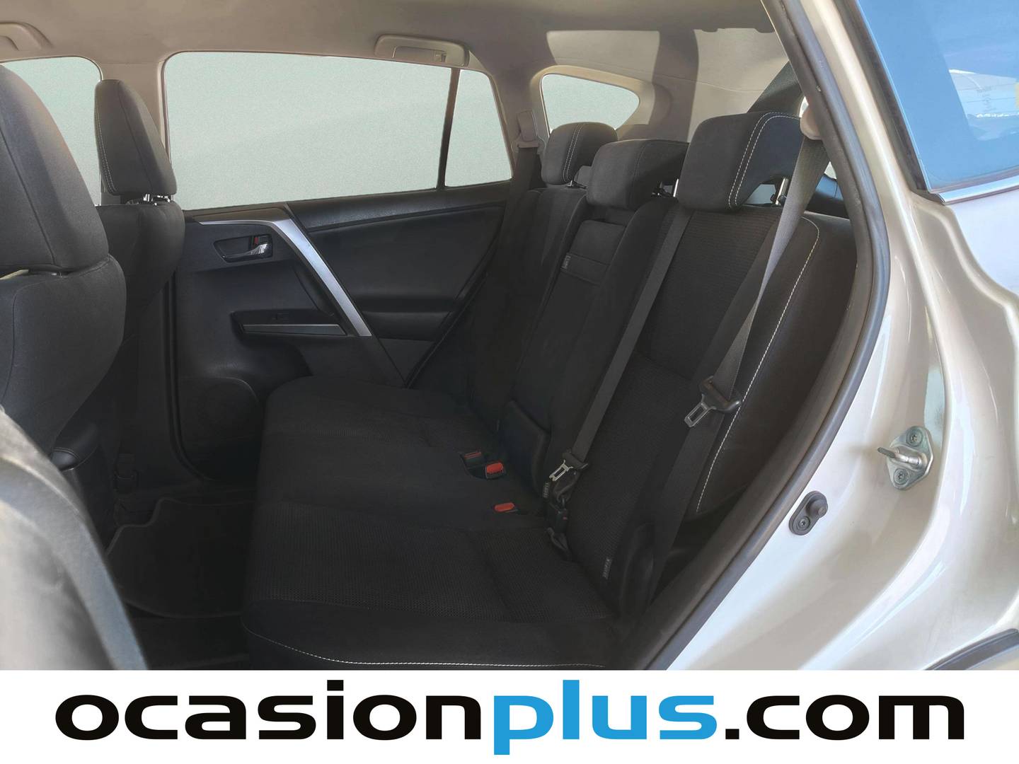 Foto asientos traseros Toyota Rav4 Toyota Rav4 2.5l hybrid Advance 2WD (197 CV)