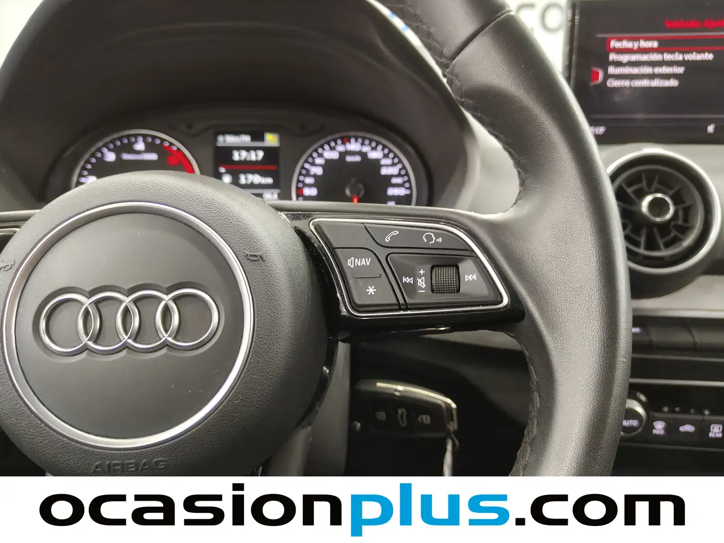 Foto Audi Q2 Audi Q2 Advanced 30 TDI (116 CV)