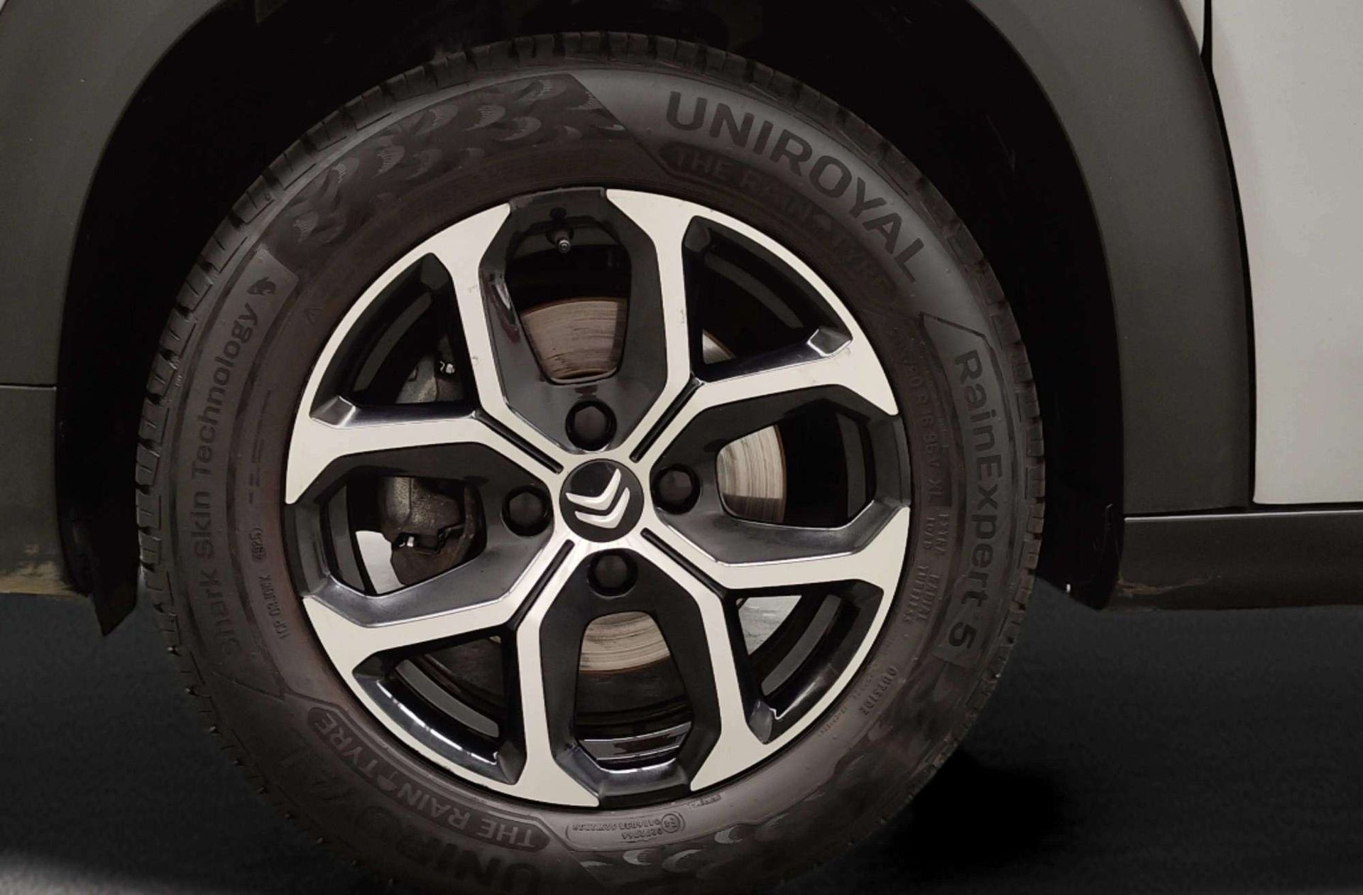 Citroën C3 Aircross PureTech 110 Plus - foto 34
