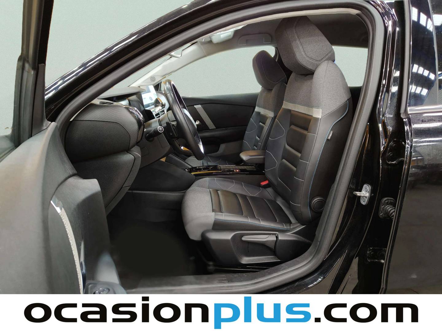 Foto Citroën C4 Citroen C4 BlueHDi 130 S&S Shine EAT8 (130 CV)