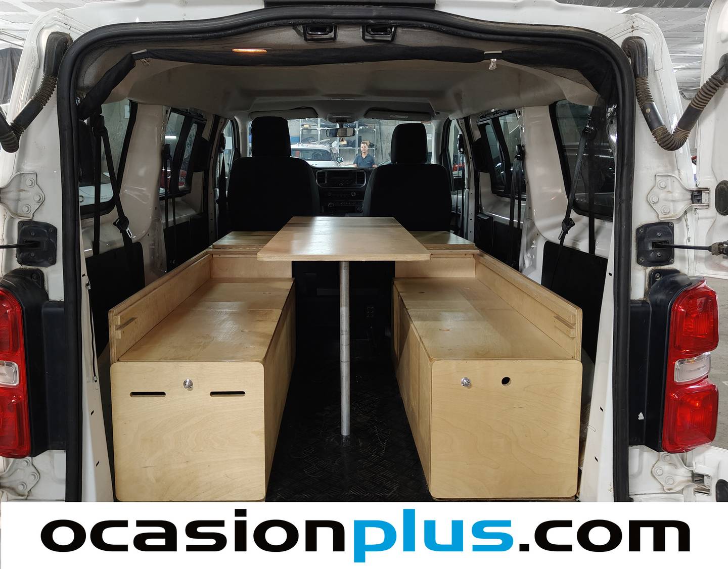 Extras y acabados del Citroën Jumpy Citroën Jumpy Combi BlueHDi 115 Confort Talla M (115 CV) Semi-camper