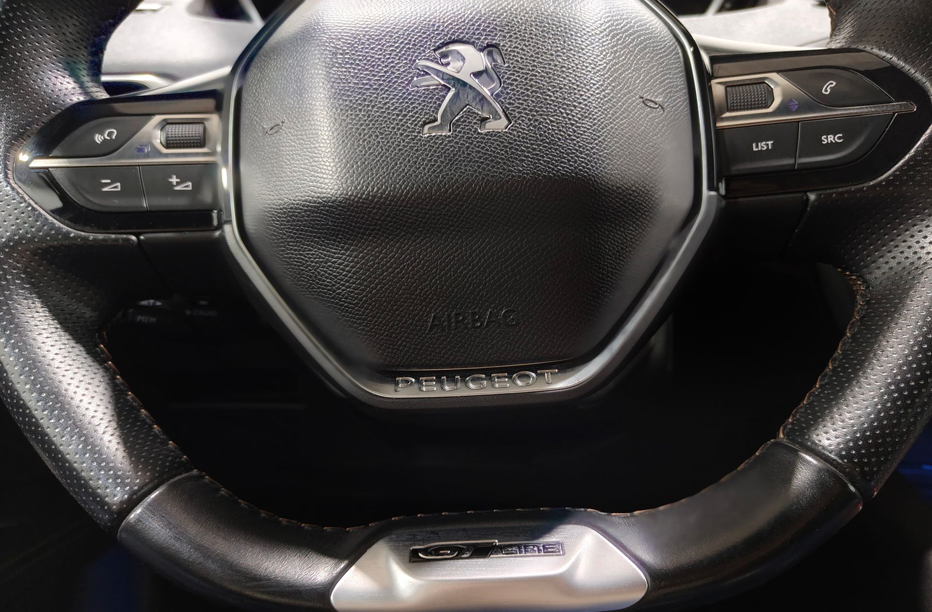 Peugeot 3008 BlueHDi 150 GT Line - foto 32