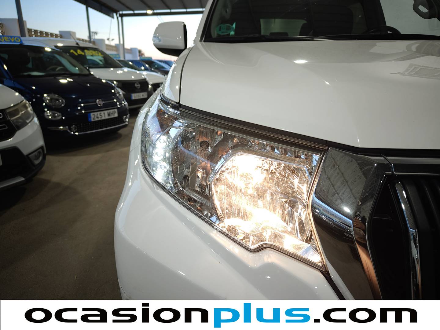 Foto Toyota Land Cruiser Toyota Land Cruiser 2.8 D-4D VXL Auto (204 CV)