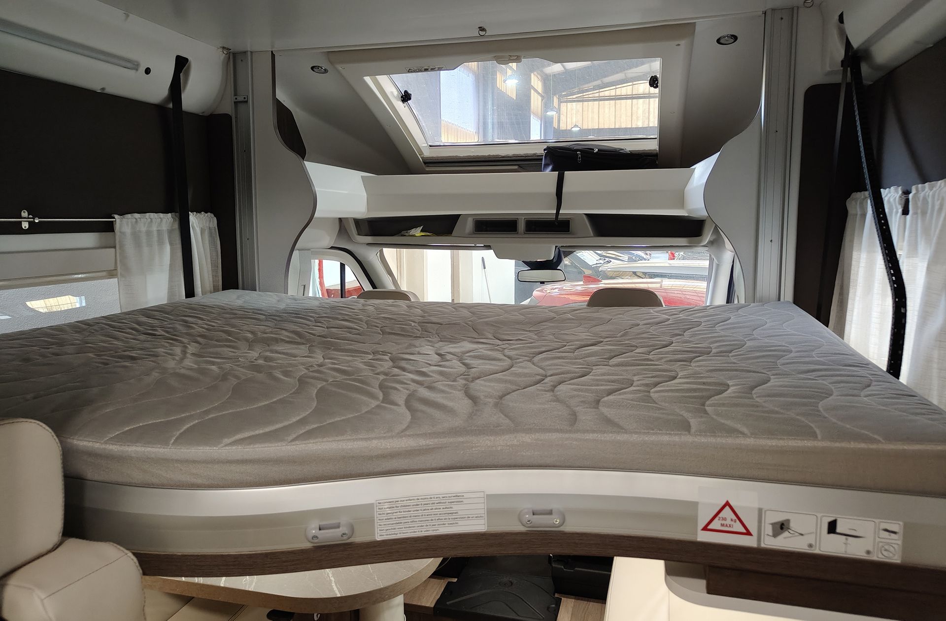 Benimar Tessoro 481 Special Edition 4 plazas - foto 8