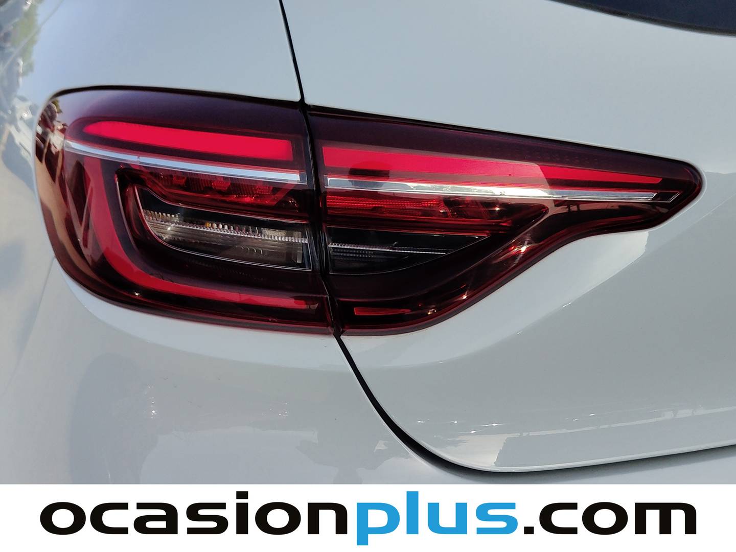 Renault Clio Renault Clio Equilibre TCe (100 CV) GLP km 0