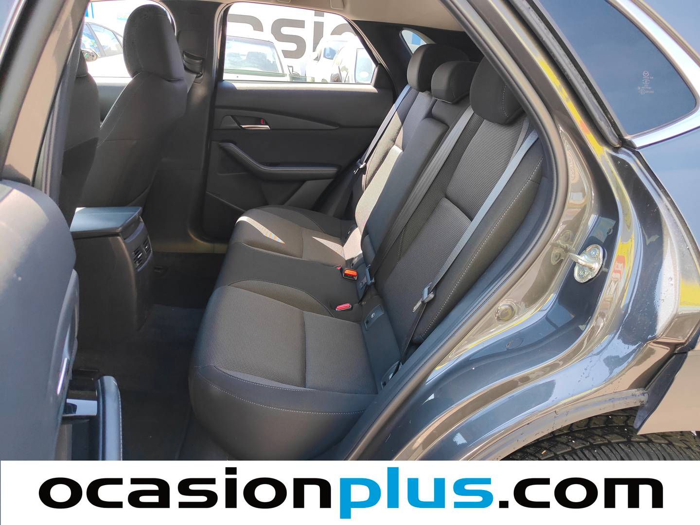 Foto asientos traseros Mazda CX-30 Mazda CX-30 2.0 Skyactiv-X Evolution 2WD (186 CV)
