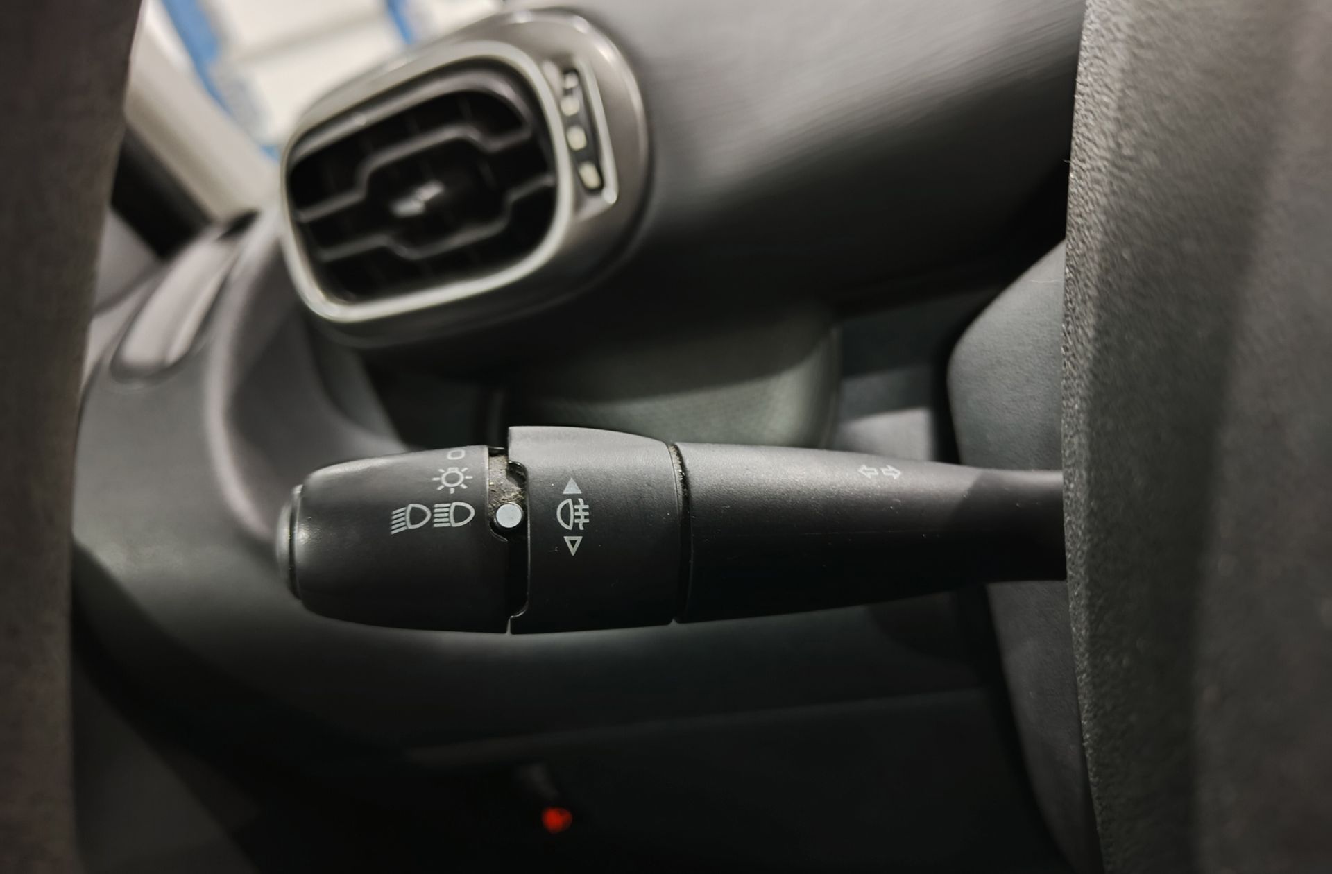 Citroën C3 Picasso HDi 90 Airdream LX - foto 18