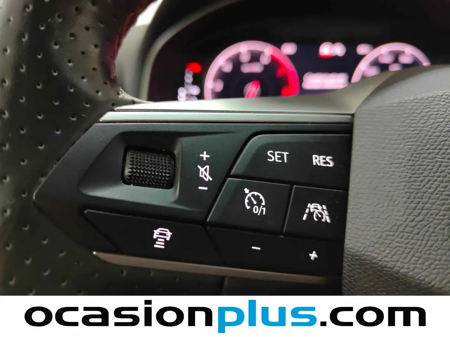 Foto Seat Arona SEAT Arona 1.5 TSI FR XL DSG (150 CV)