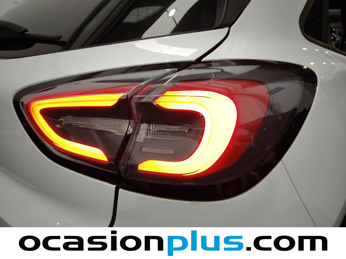 Foto Ford Puma Ford Puma 1.0 EcoBoost MHEV Titanium (125 CV)