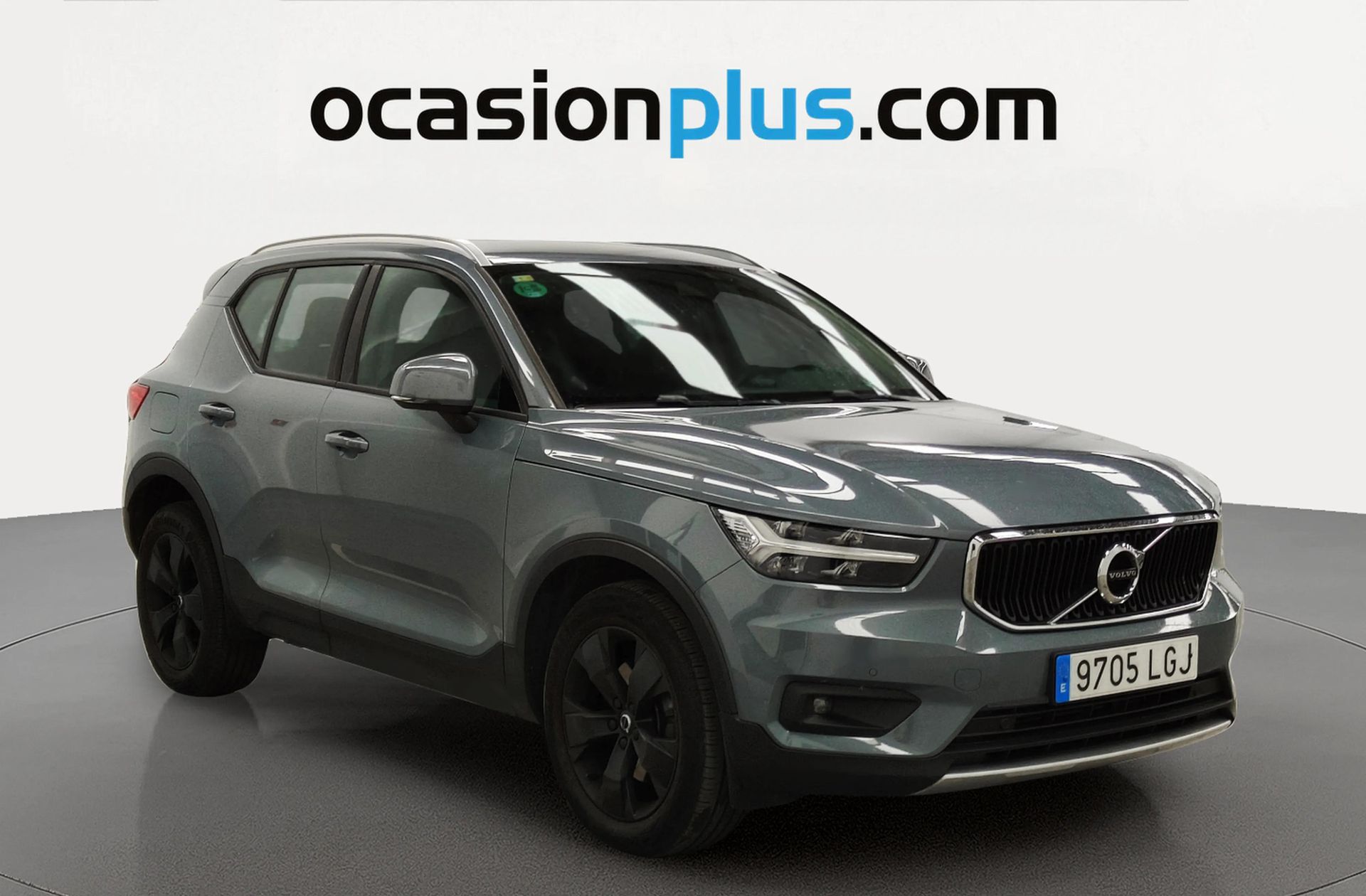 Volvo XC40 D3 Momentum AWD - foto 2