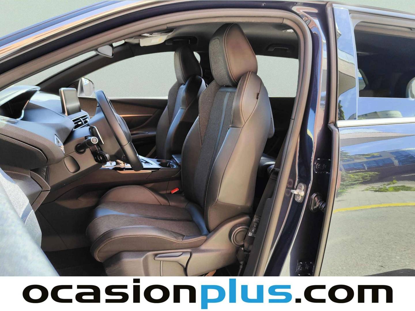 Foto asientos delanteros Peugeot 5008 Peugeot 5008 PureTech 180 GT Line EAT8 (180 CV) 7 Plazas