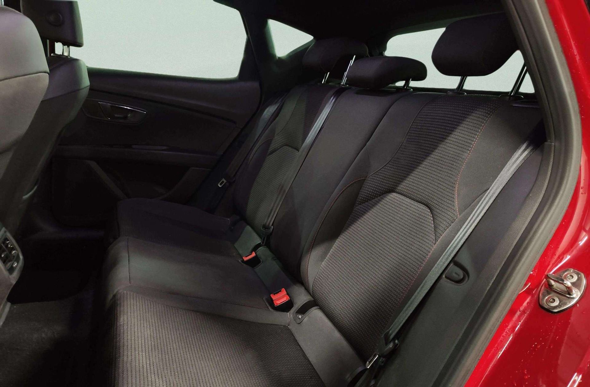 SEAT León 2.0 TDI FR Fast Edition DSG - foto 17