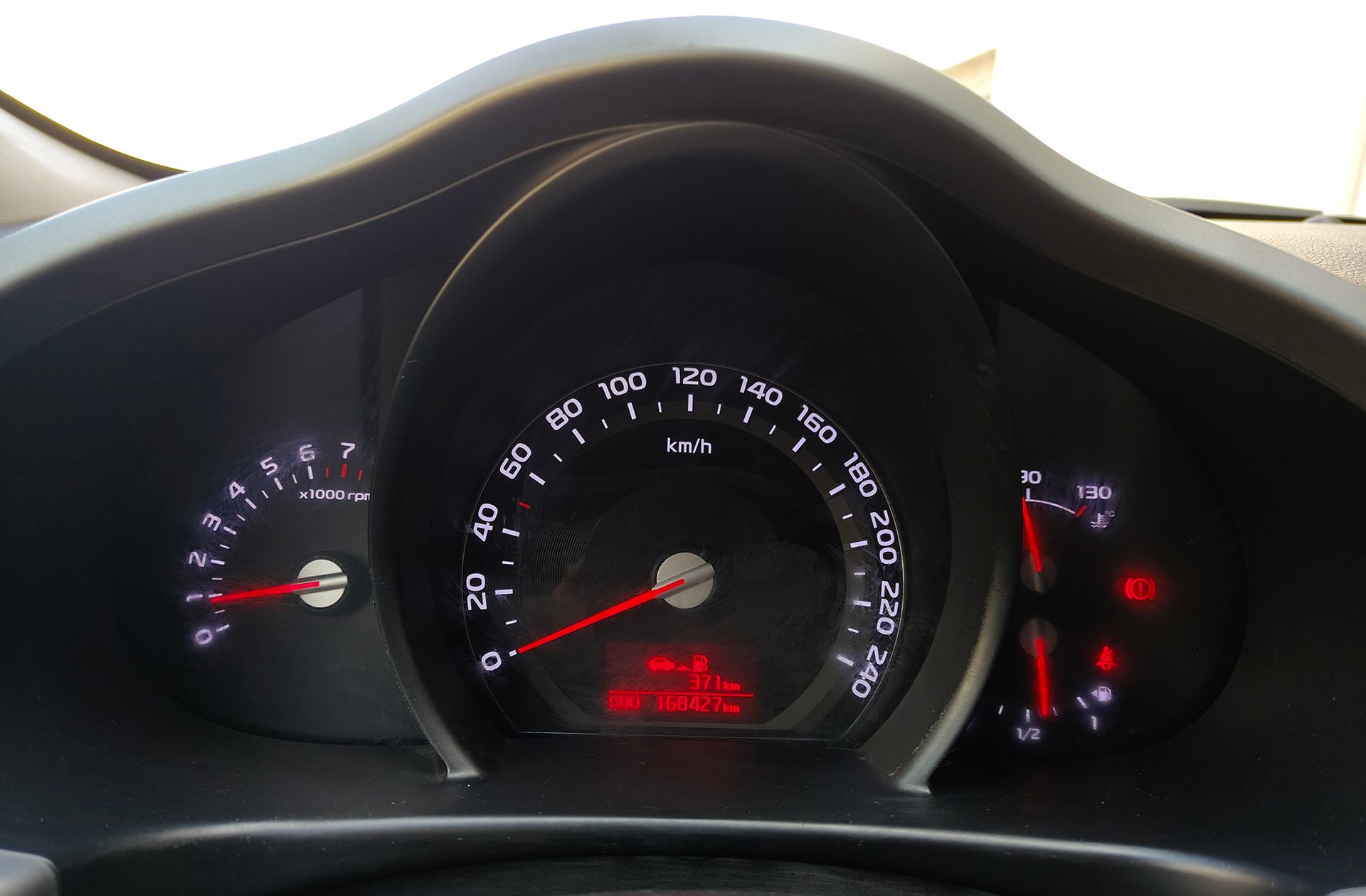 Kia Sportage 1.6 GDI x-Tech Eco-Dynamics 4x2 - foto 28