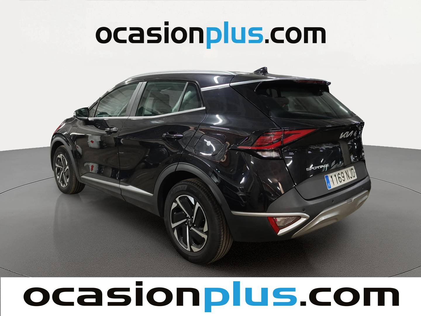 Foto trasera KIA Sportage KIA Sportage 1.6 T-GDi HEV Drive 4x2 (215 CV) izquierda