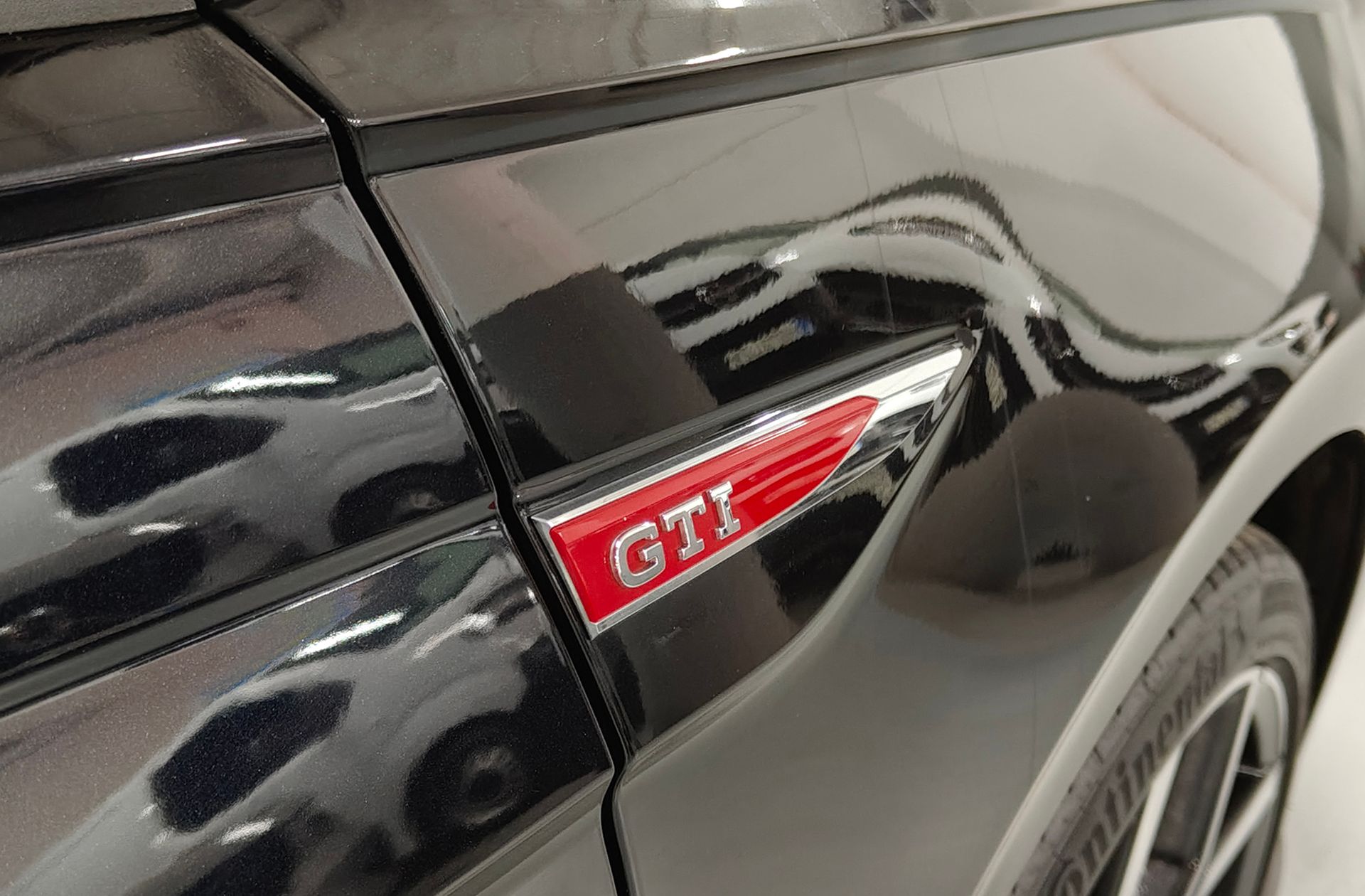 Volkswagen Polo GTI 2.0 TSI DSG - foto 5