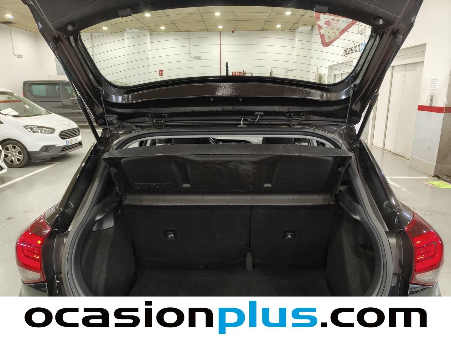 Foto Hyundai i20 Hyundai i20 1.2 MPI Essence (84 CV)