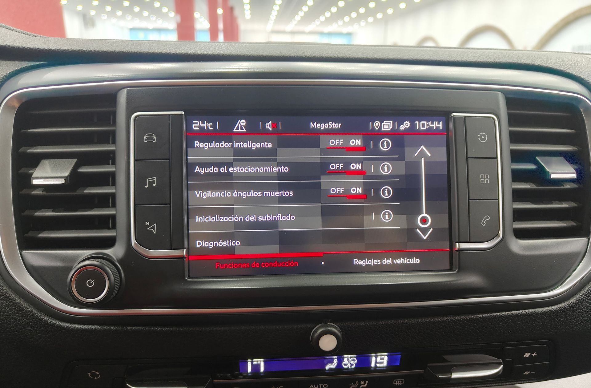 Citroën SpaceTourer BlueHDi 180 Business Lounge Talla XL EAT8 7 plazas - foto 12
