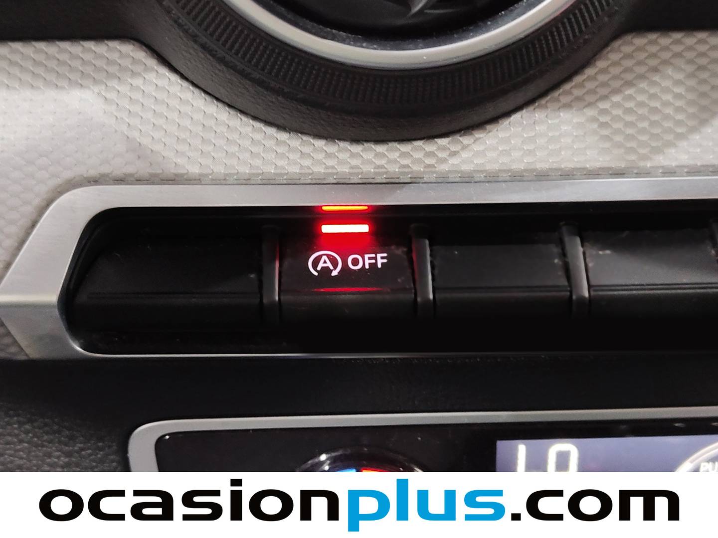 Foto Audi Q2 Audi Q2 Advanced 30 TDI (116 CV)