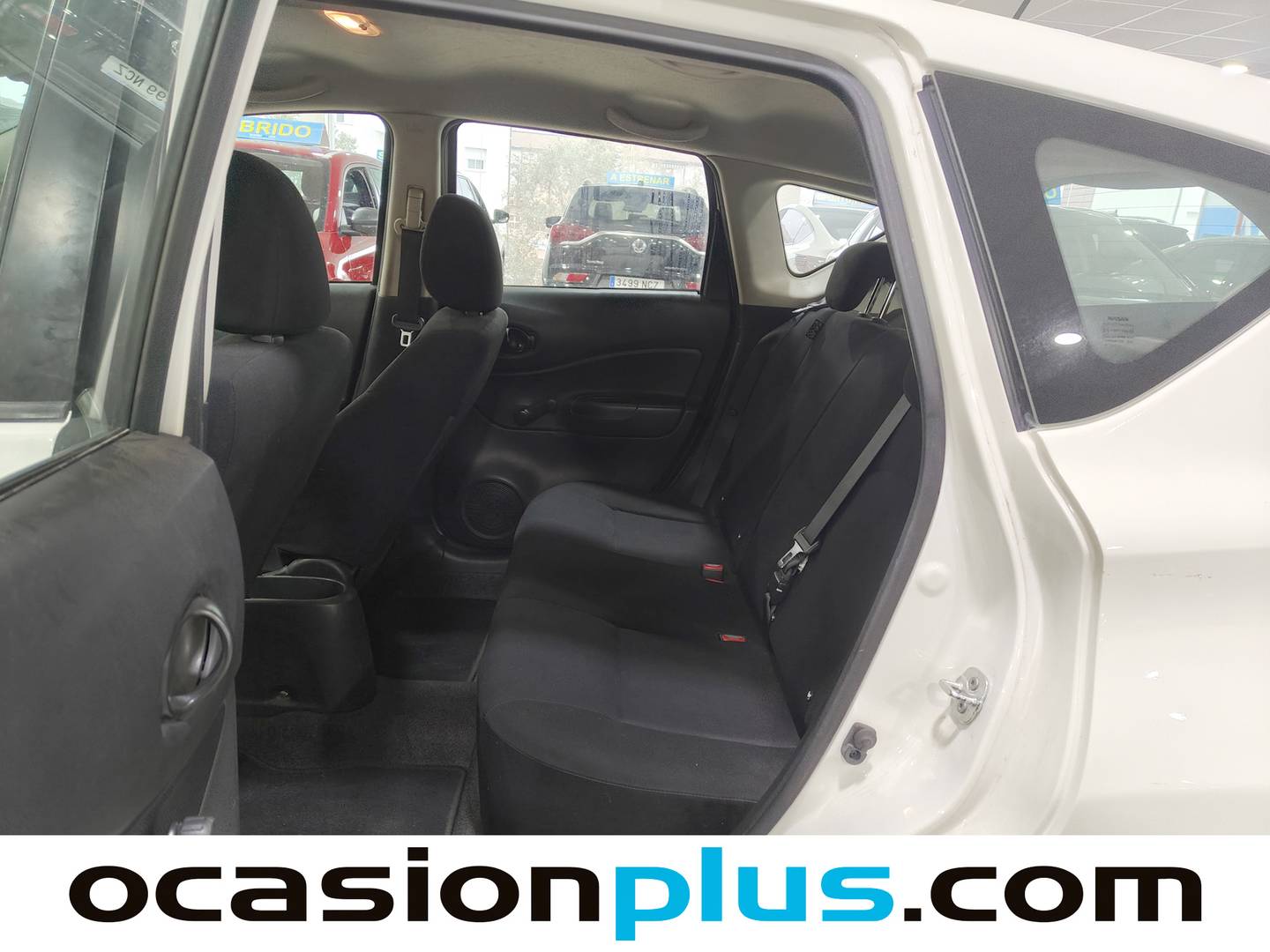 Foto asientos traseros Nissan NOTE Nissan Note 1.2 Naru Edition (80 CV)
