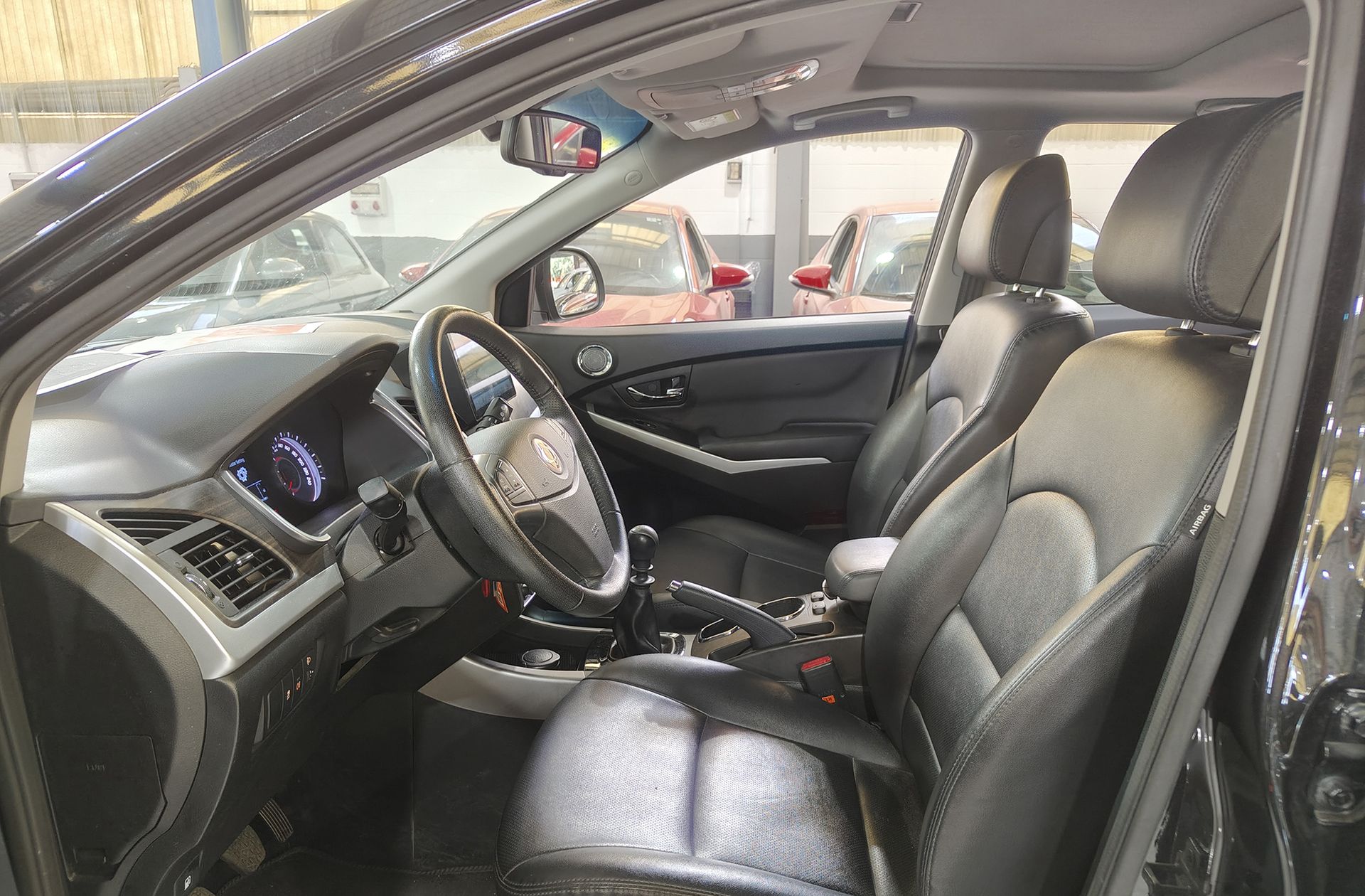 SsangYong Korando D22T Limited 4x2 - foto 8