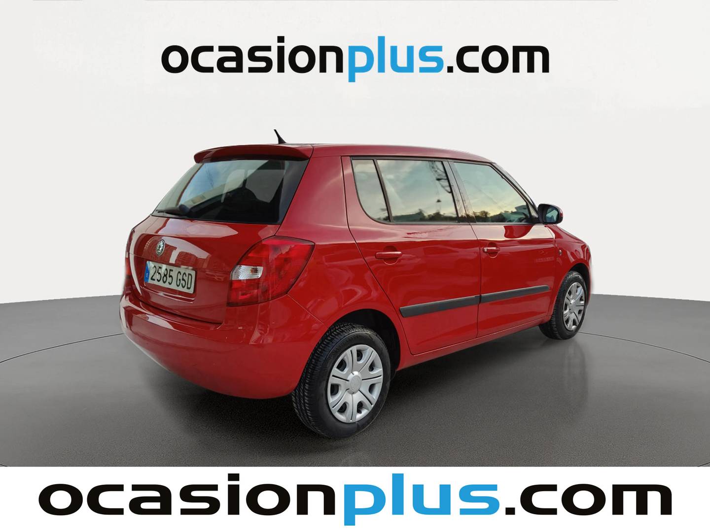Foto trasera Skoda Fabia Skoda Fabia 1.4 TDI Young (70 CV) derecha