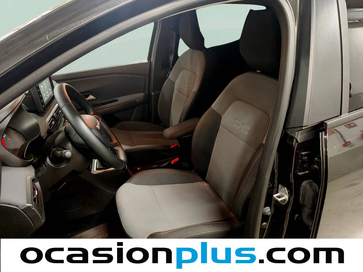 Foto asientos delanteros Dacia Sandero Dacia Sandero Stepway Extreme Go ECO-G (101 CV)