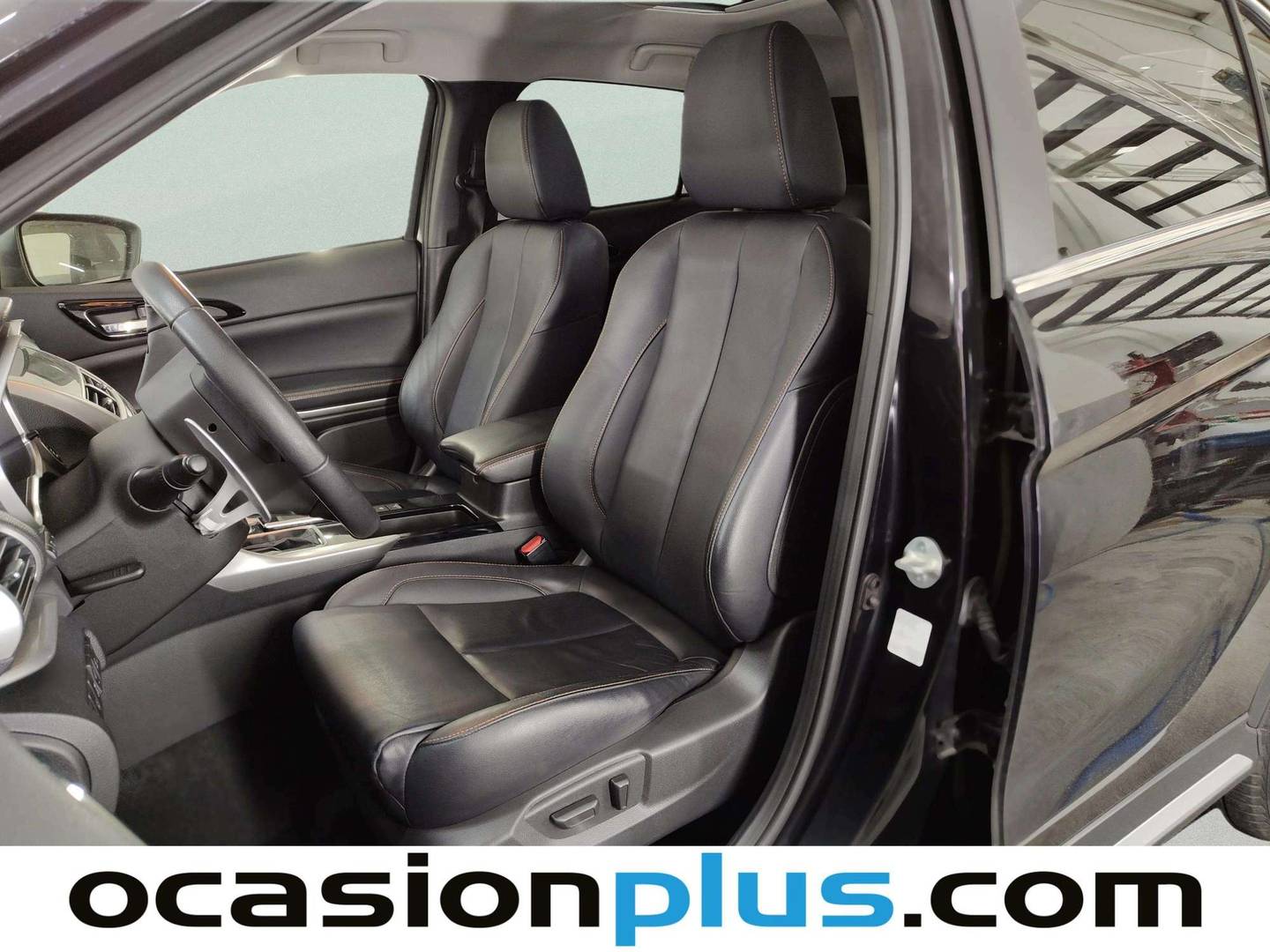 Foto asientos delanteros Mitsubishi Eclipse Cross Mitsubishi Eclipse Cross 150T Kaiteki 4WD CVT (163 CV)