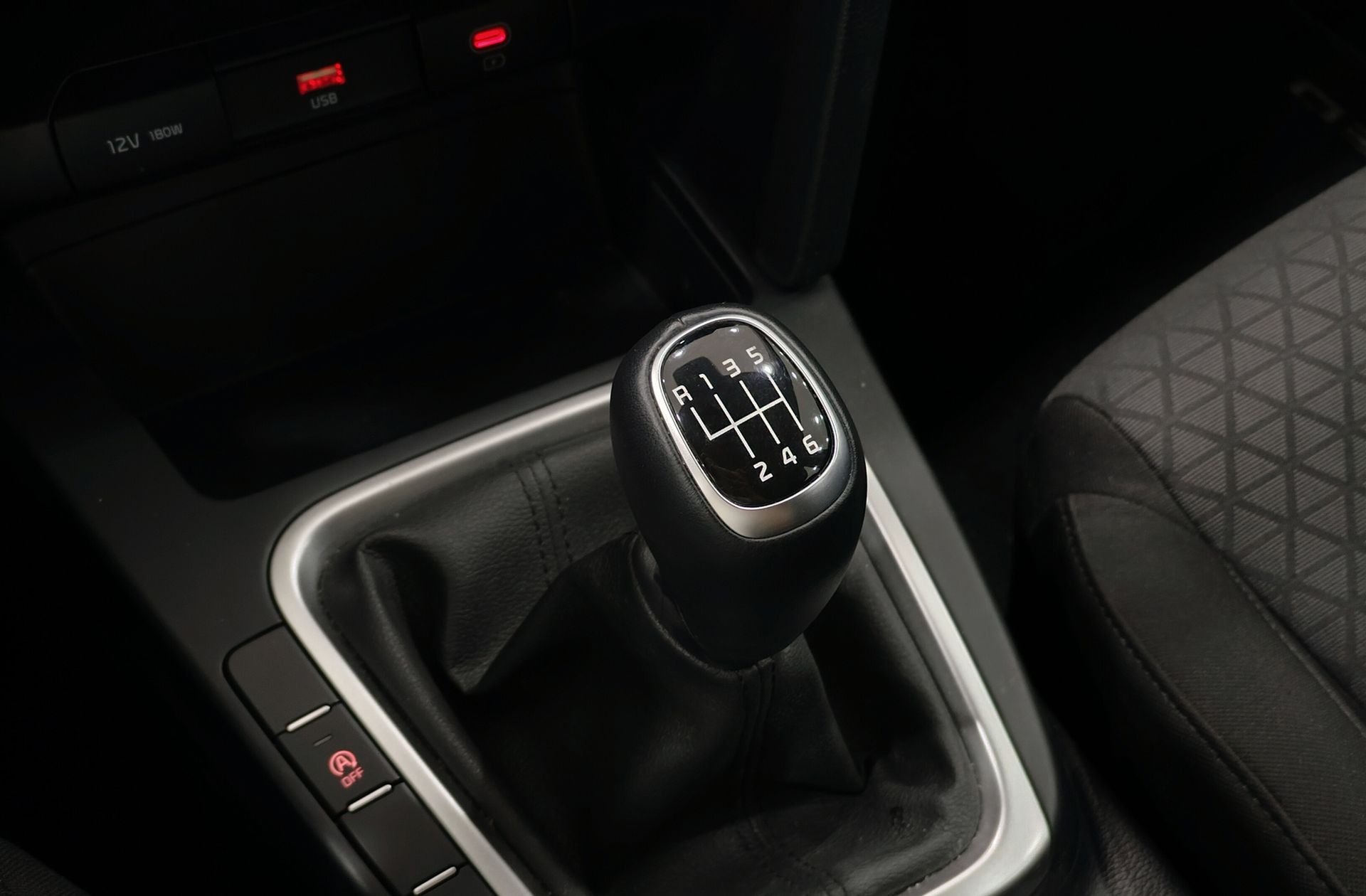 Kia Ceed 1.0 T-GDi Concept - foto 5