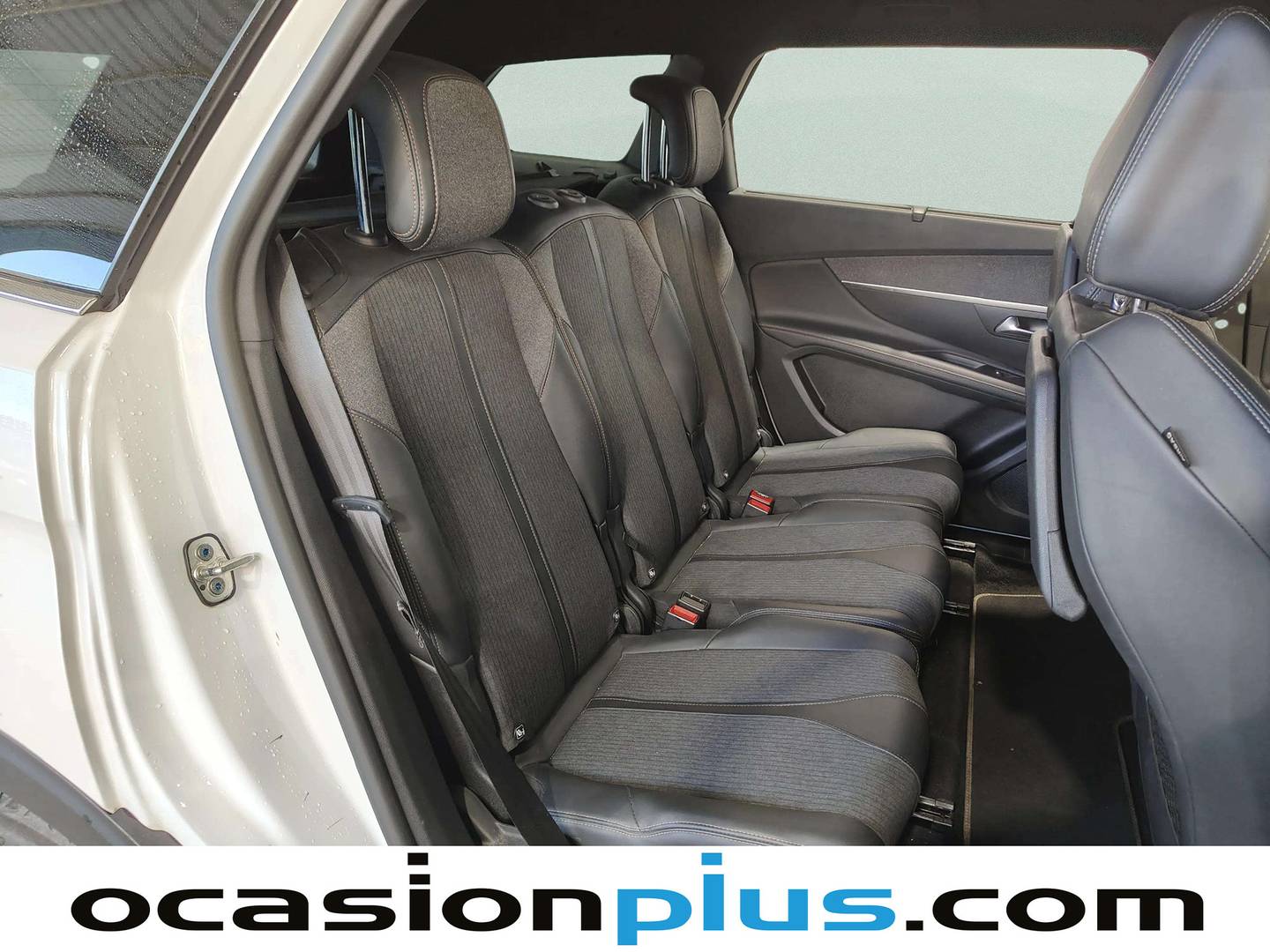 Foto Peugeot 5008 Peugeot 5008 PureTech 130 GT Line EAT8 (130 CV) 7 Plazas