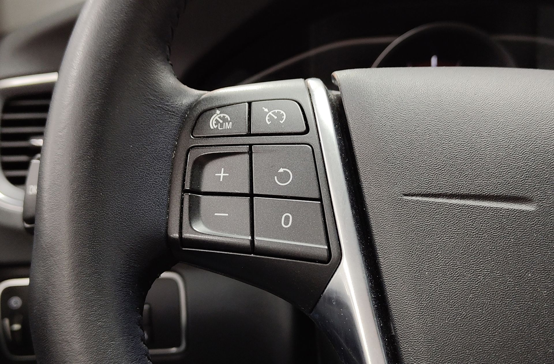 Volvo V60 D3 Kinetic - foto 26
