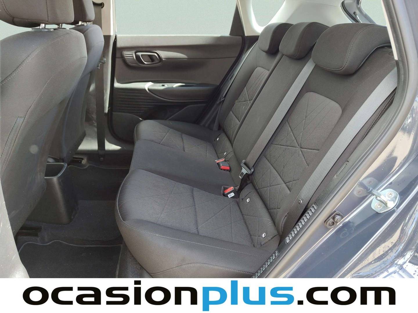 Foto asientos traseros Hyundai Bayon Hyundai Bayon 1.0 TGDI  (100CV) 48V Maxx