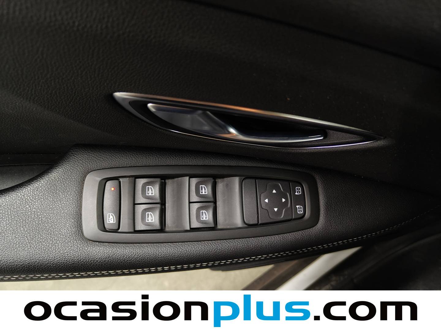 Foto Renault Scénic Renault Scenic Limited Energy TCe (140 CV)