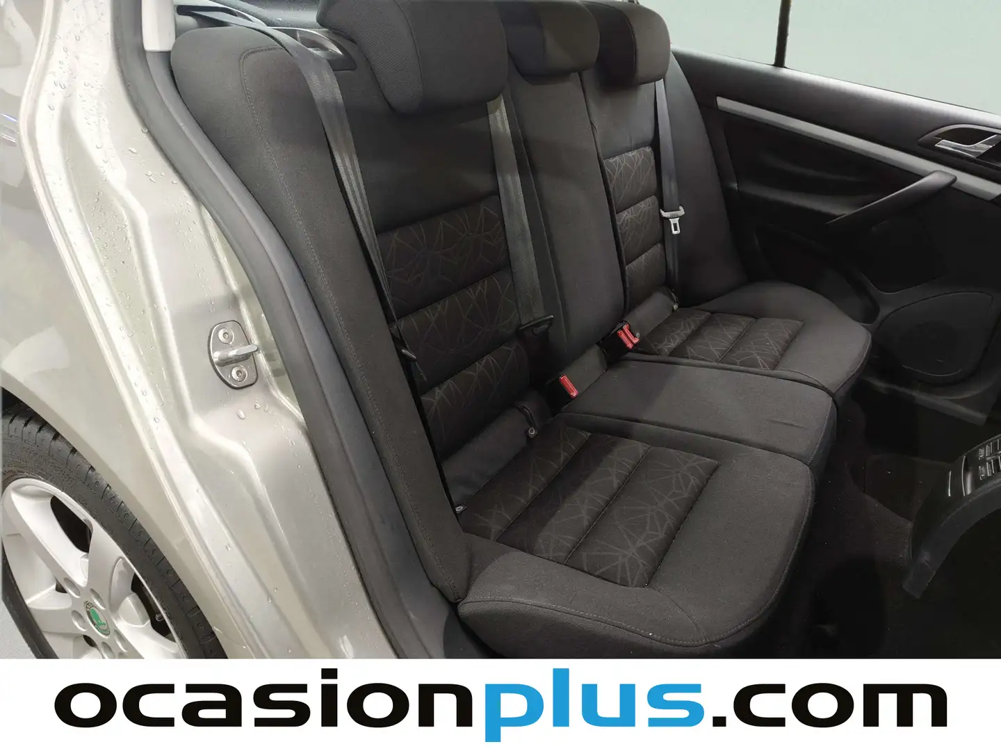 Foto Skoda Octavia Skoda Octavia 1.6 TDI CR Family (105 CV)