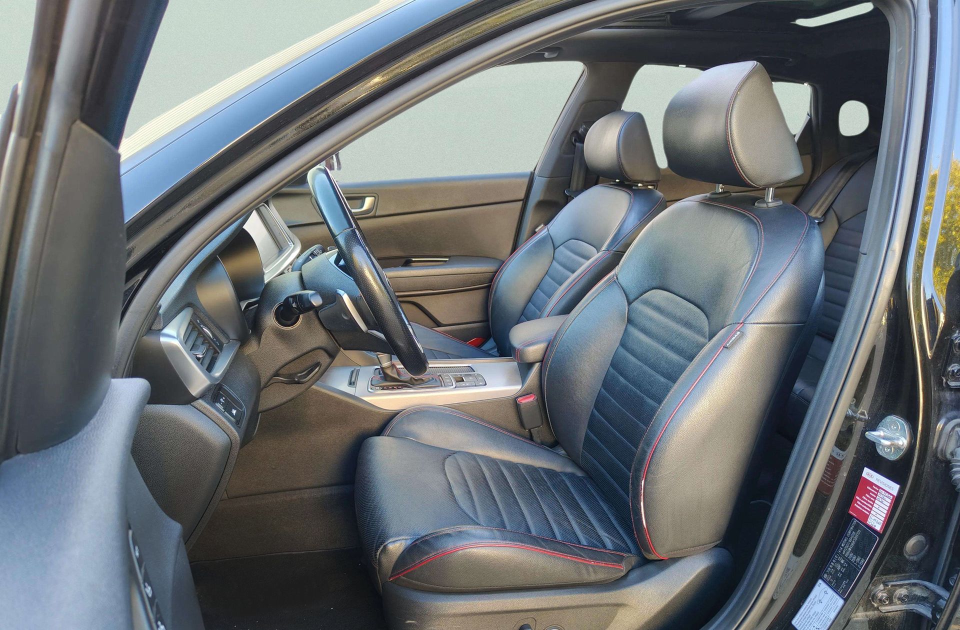 Kia Optima 1.6 CRDi GT Line DCT - foto 13